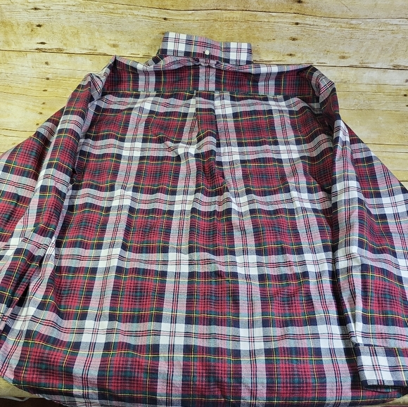 Tommy Hilfiger button down shirt - Picture 4 of 4